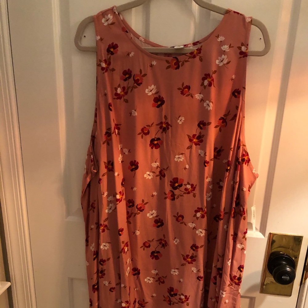 NWT Old Navy Sleeveless Top